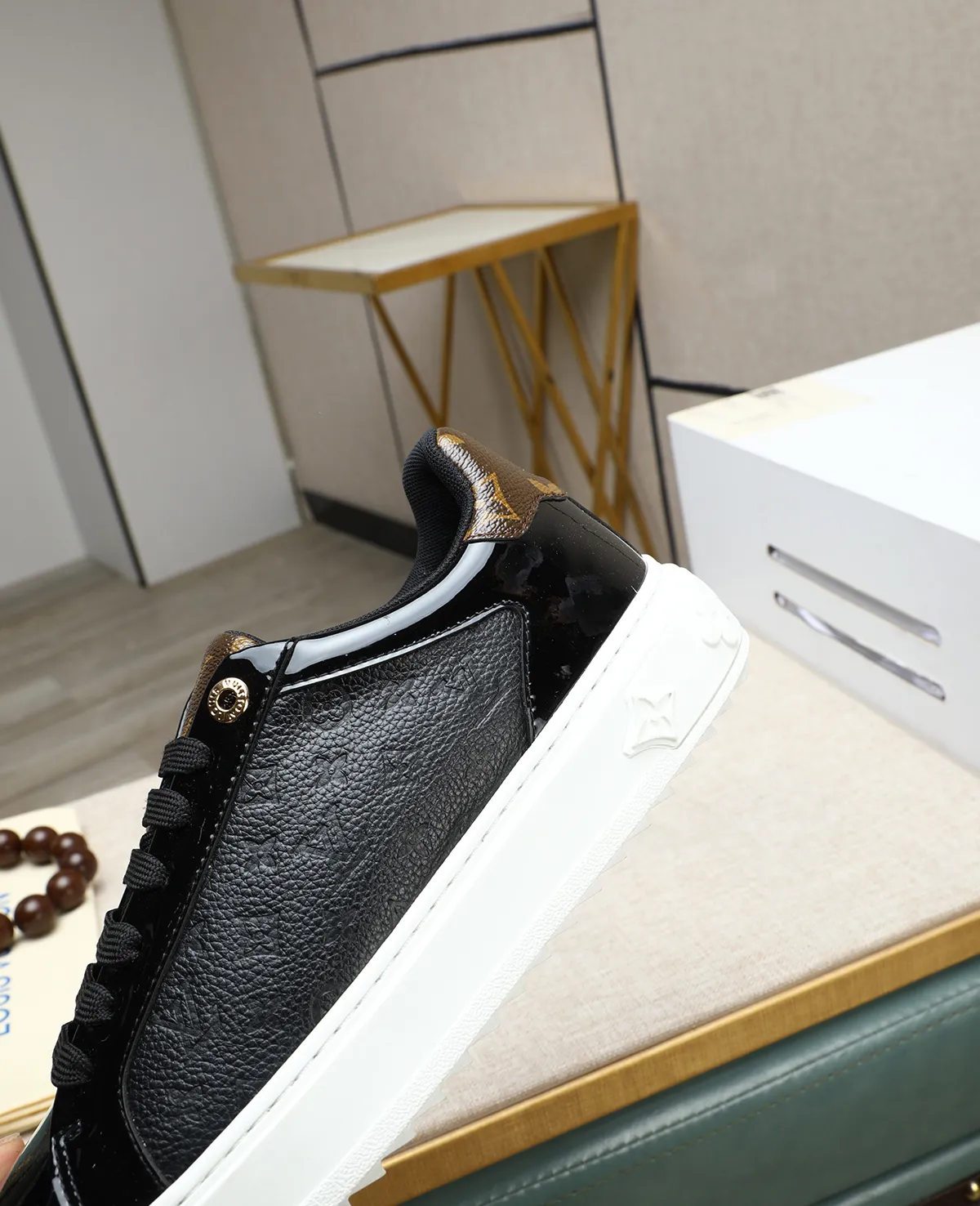 Men's men's shoes 💰540 📛📛(Niuli) high-end [LOUIS VUITTON] Louis Vuitton official website synchronized new products 👟Milan fashion catwalk style 🇰🇾🇰🇾LV family logo, celebrity style, a must-have for fashionistas ⚠️Top-layer calfskin ➕Cow leather lining ➕Mesh lining Official website original special outsole👞Number 38-44